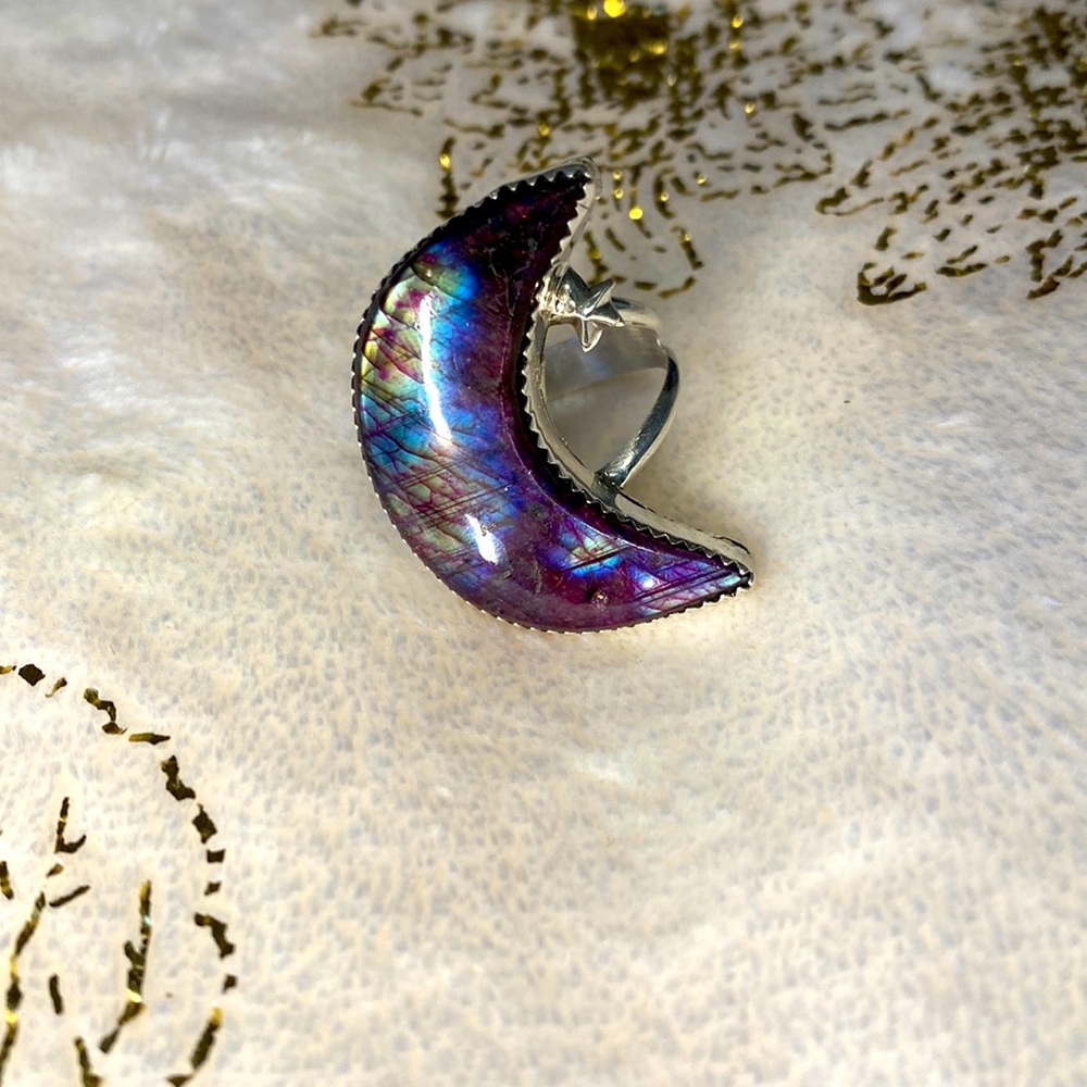 M&S purple labradorite moon ring